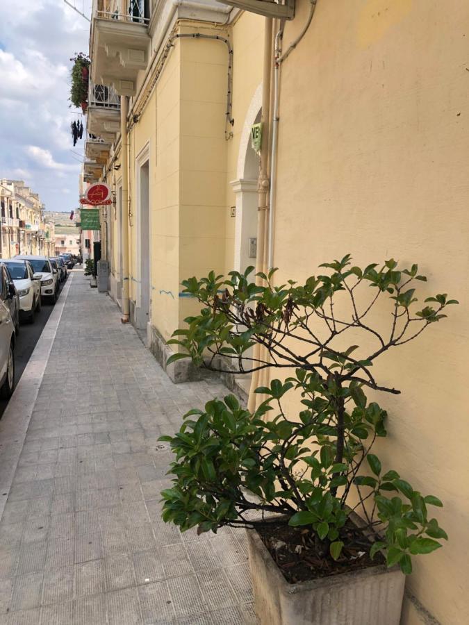 Apartment Deluxe Sassi Di Матера Экстерьер фото